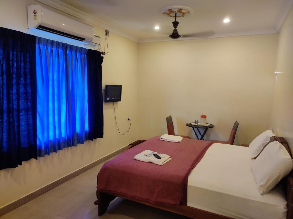 Hotel Supreme Ac Rāmeswaram 外观 照片