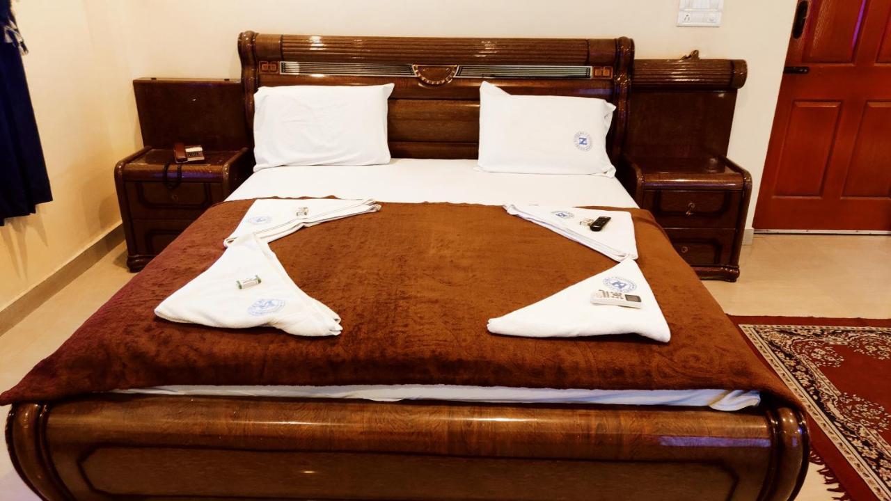 Hotel Supreme Ac Rāmeswaram 外观 照片